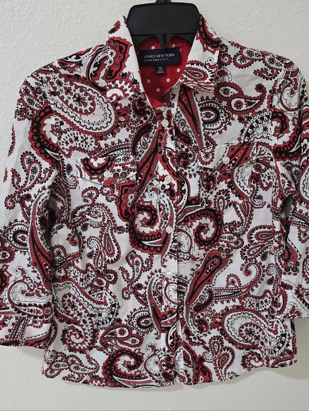 Jones New York Red, Black & White Paisley Button-Up Blouse